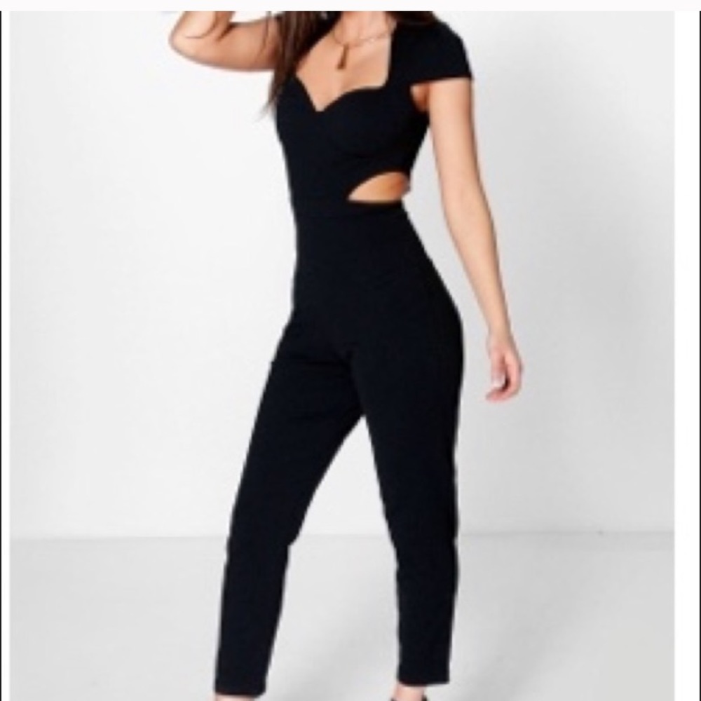Boohoo Lucy Structured Cut Out Side Jumpsuit